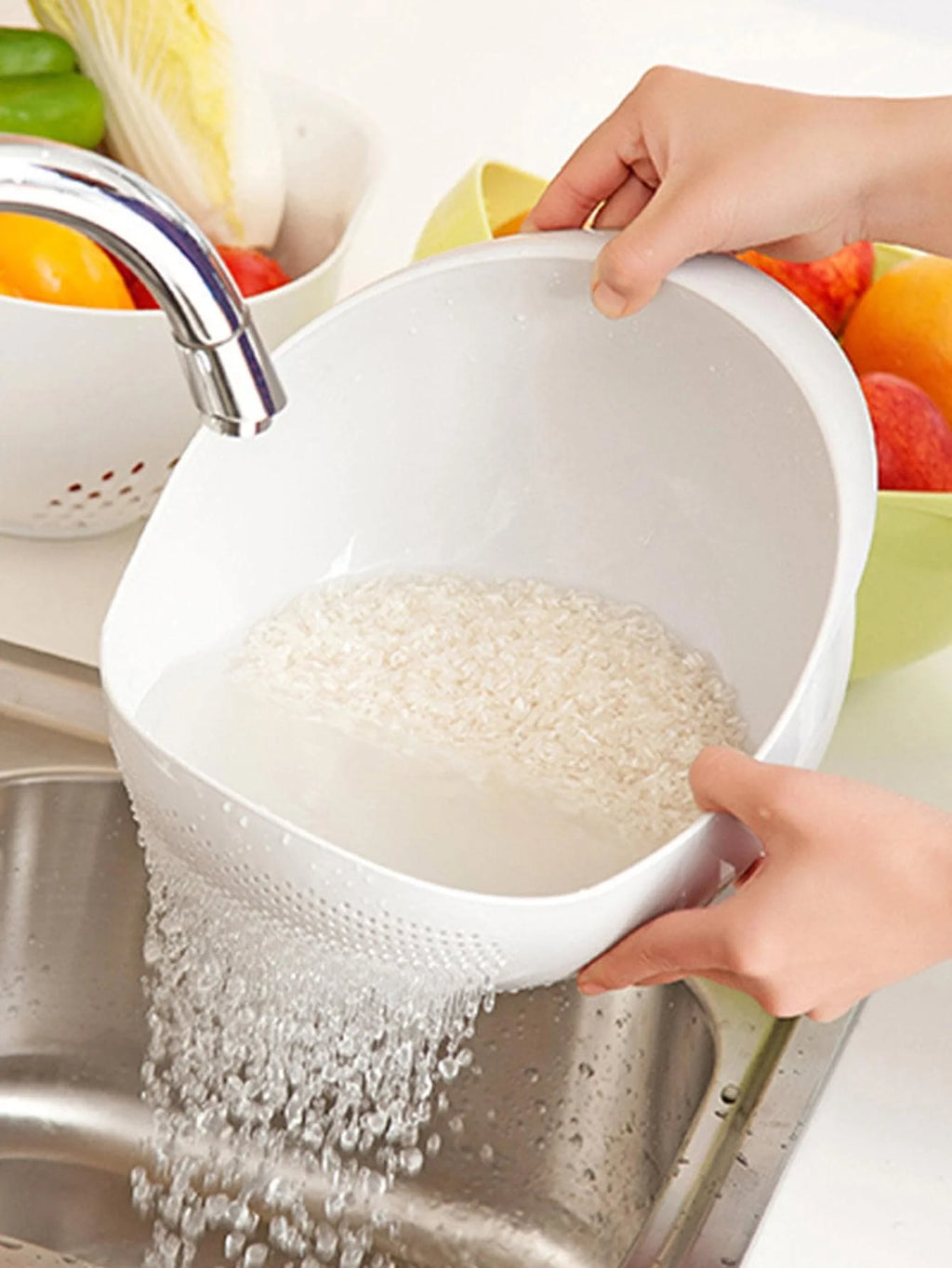 Colander Rice and Fruit Bowl with Handle - Kitchen Washing and Drain Basket