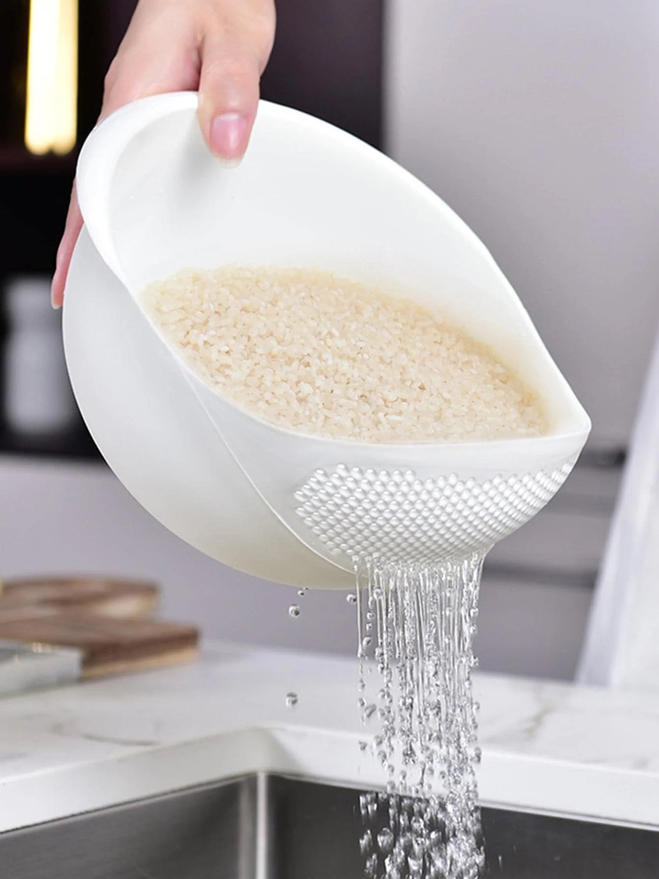 Colander Rice and Fruit Bowl with Handle - Kitchen Washing and Drain Basket